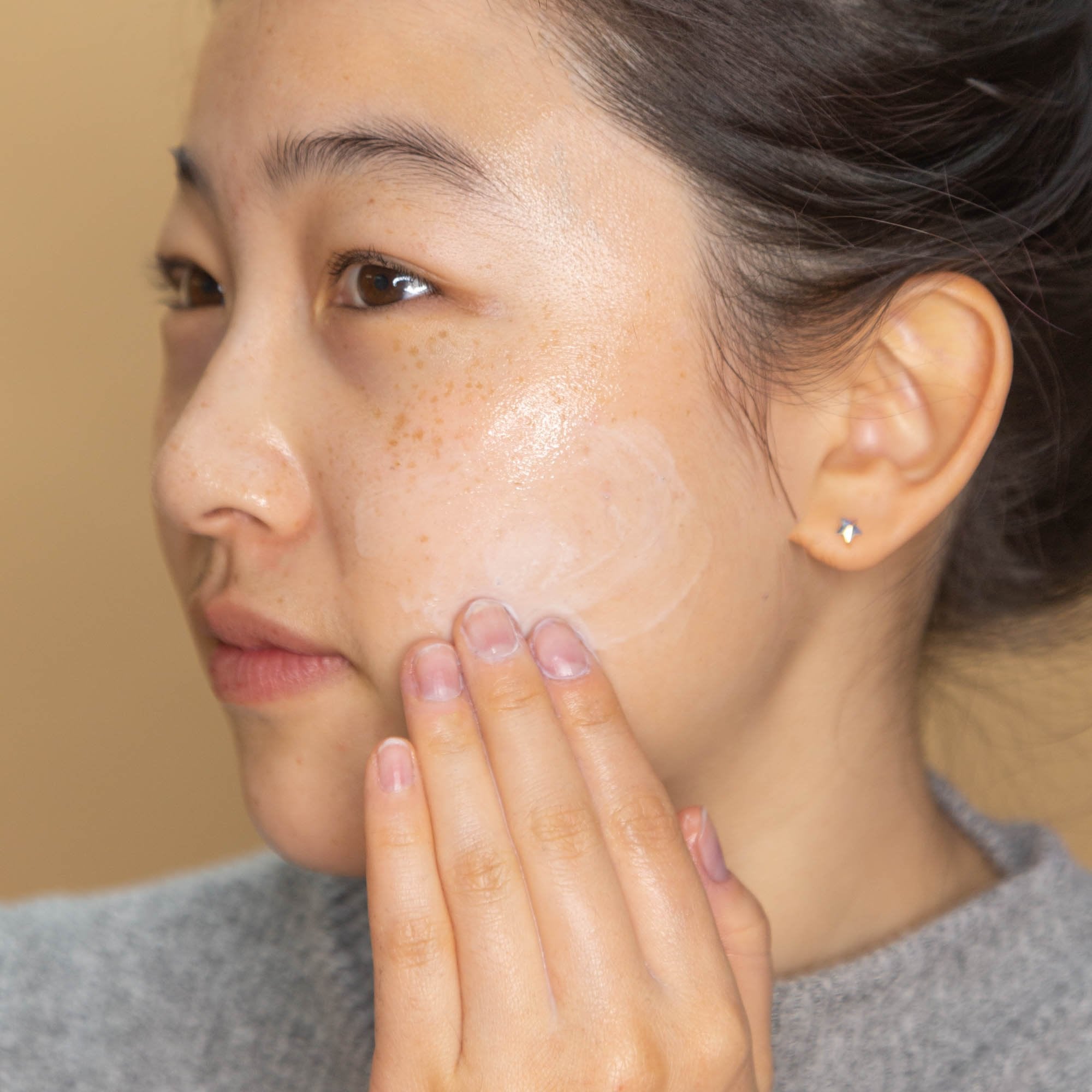 can you make your pores smaller?